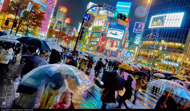 Image: Tokyo by Moyan Brenn via flickr (https://www.flickr.com/photos/aigle_dore/16204487106/)
